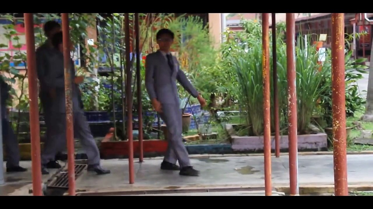 Gimmick Hari Guru (SMK Taman Melati)Apa pendapat korang tentang video ni?