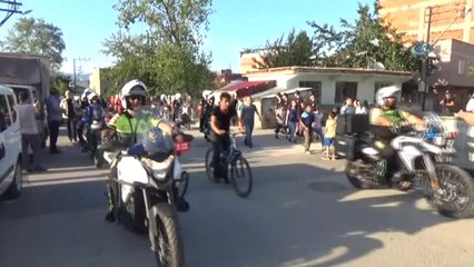 Şehit Polisin Anısına 100 Çocuk Sünnet Ettirildi