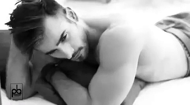 Karan Tacker Shirtless Photoshoot (1)