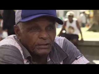 Ator escreve cartas para Lula ditadas por moradores do Recife