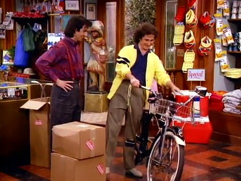 Perfect Strangers - S2 E17 Ten Speed and a Soft Touch