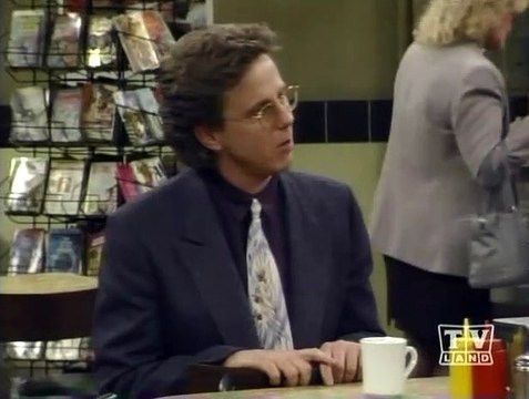 Night Court - S08 E17 Alone Again, Naturally