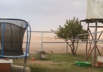 Dust Storm Ravages Drought-Stricken Tamworth