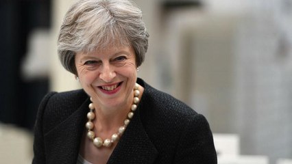 May besucht "Brexit-Problem-Region" Nordirland