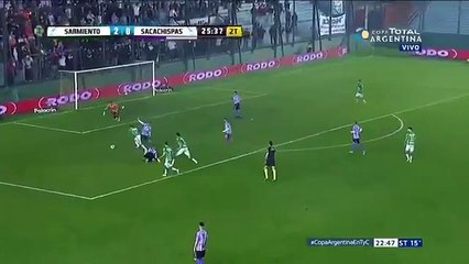 Defender With A Crazy Dribbling Iniside His Own Box In Argentina!