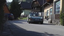 Fanáticos de autos clásicos se dan cita en el rally de los alpes de Austria