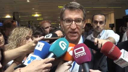 Feijóo se limita a elogiar a Rajoy y sigue sin desvelar a quién apoyará