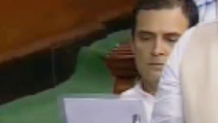 Parliament No Confidence Motion के दौरान Speech का रट्टा मारते दिखे Rahul Gandhi | वनइंडिया हिंदी