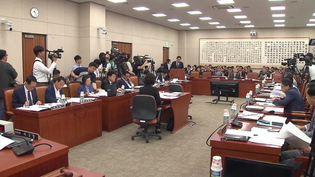 충격, 배후 밝혀야 vs 쿠데타 음모 허위사실 국회 법사위, '계엄령 문건' 공방 / YTN