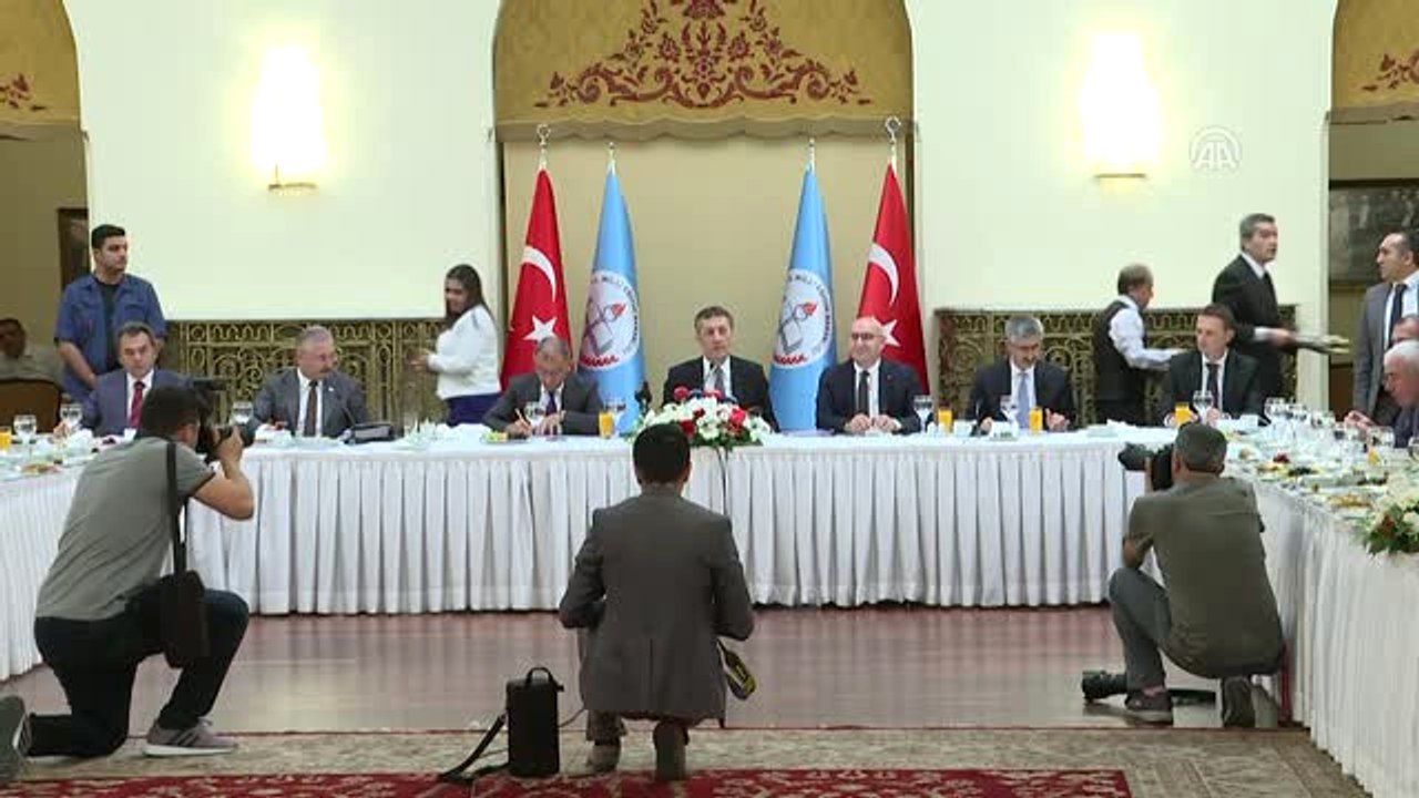 Milli Eğitim Bakanı Selçuk: "Eğitim Öncelikle Milli Seviyede Kurulmaz, Eğitim Önce Evrensel...