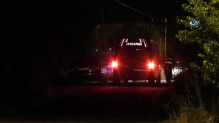 Kayıp Evrim Dedesinin Mezarında Arandı!