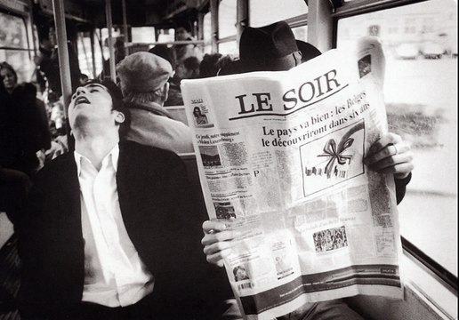 Carte postale : Le pays va bien, les Belges le découvriront dans six ans