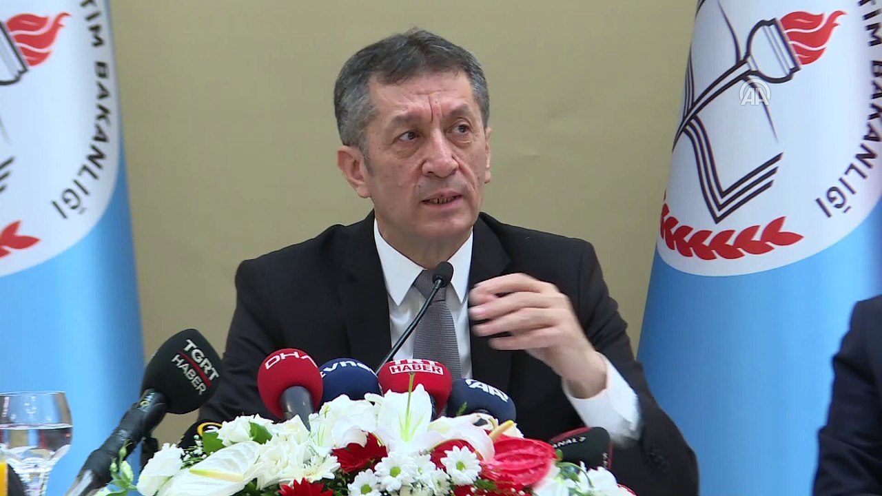 Milli Eğitim Bakanı Selçuk: 'Matematik, din bizim ana konularımızdan' - ANKARA