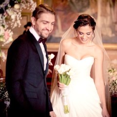 Şükran Ovalı'dan Caner Erkin'e Şiirli Aşk Göndermesi: Şimdi Benim Tahtım Senin Dizindir