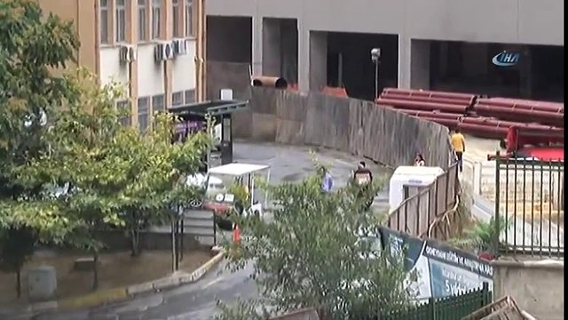 Bu Üst Geçidi Yayalar Değil, Motosikletliler Kullanıyori-ha