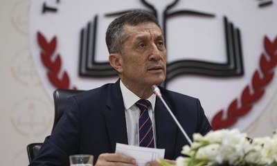 Milli Eğitim Bakanı Ziya Selçuk'tan ilk basın toplantısı