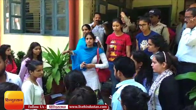 सिफारिशों में बदलावों के विरोध में कॉलेज बंद करवाने को लेकर एमकेपी कॉलेज में दो गुट आमने-सामने