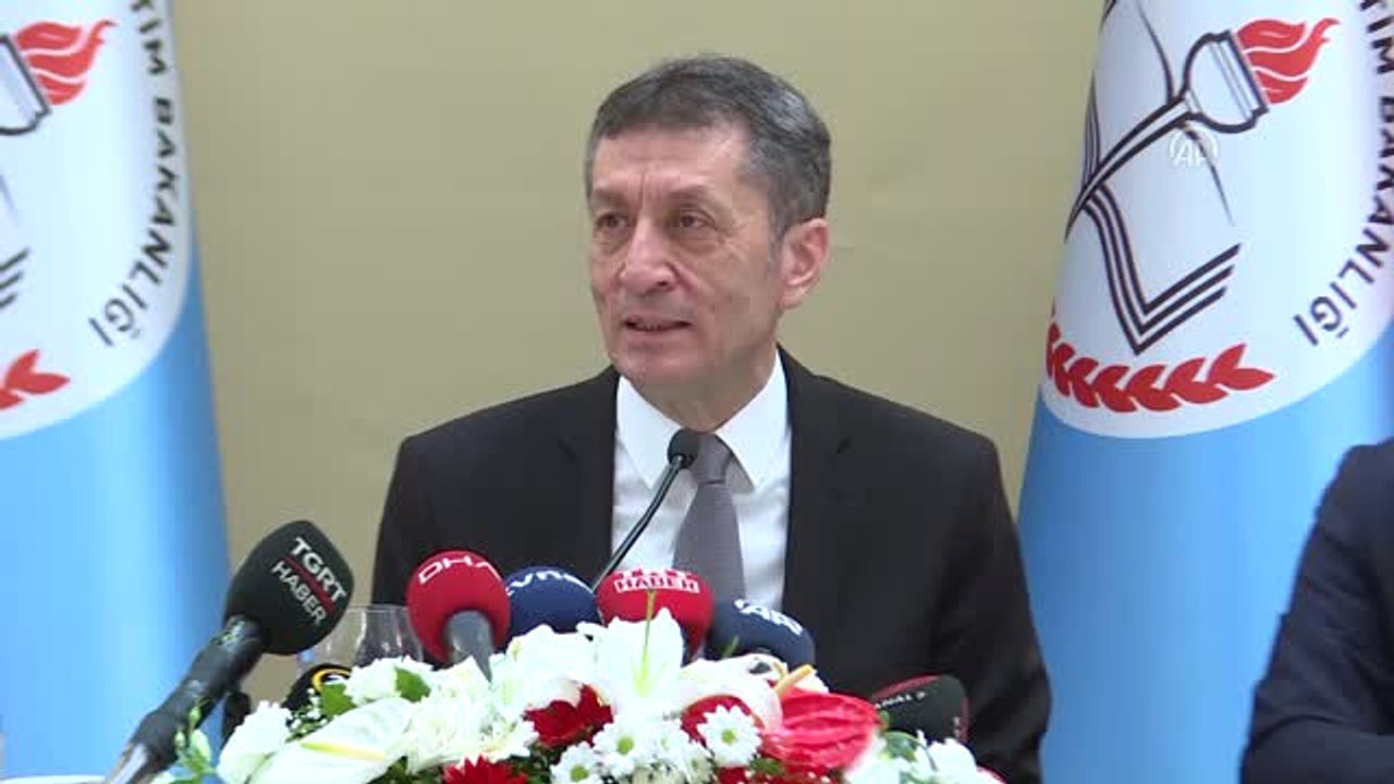 Bakan Selçuk: "Atanamayan Öğretmen Meselesi Bizim İçin Bir İstatistik Meselesi Değil, Bu Bir İnsan...