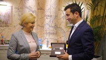 Veliaj i jep Presidentes kroate “Çelesin e Qytetit”