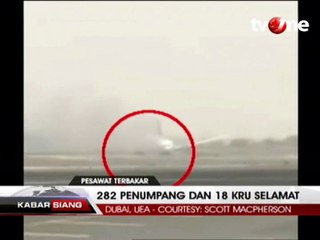 Pesawat Emirates Terbakar saat Mendarat di Dubai