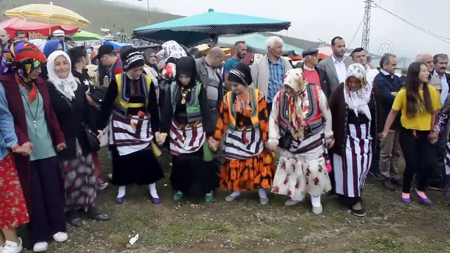 Bin 800 rakımlı yaylada horon keyfi - GÜMÜŞHANE