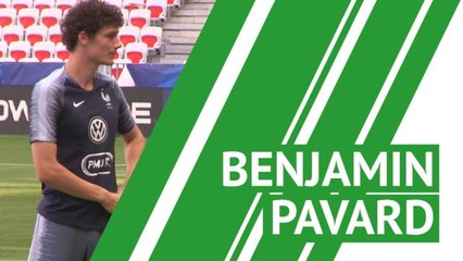 Télécharger la video: Transferts - Que vaut Pavard, dans le viseur du Bayern ?