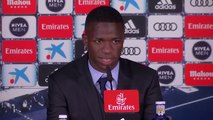 Rueda de prensa de la presentación de Vinicius en el Real Madrid