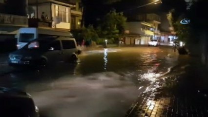 Kadirli’de şiddetli yağmur su taşkınlarına neden oldu