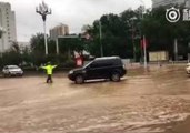 Torrential Rain Causes Flash Flooding in Lanzhou Streets