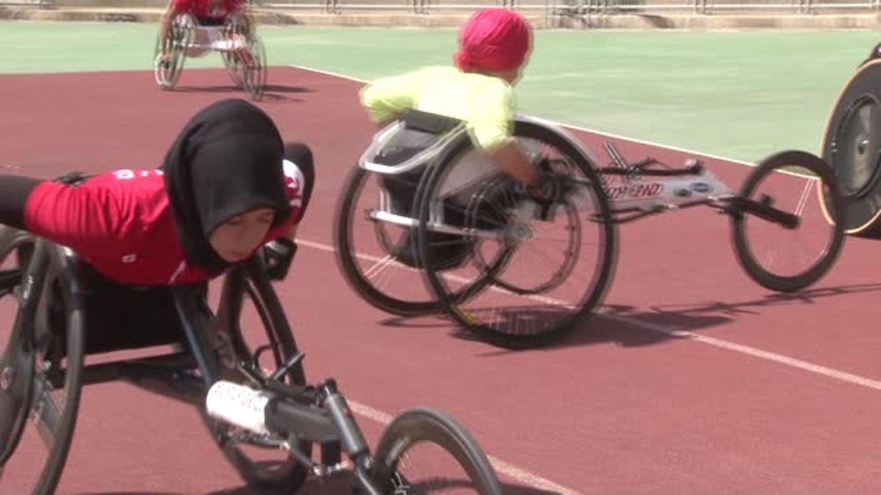 16 Yıl Evden Çıkmayan Bedensel Engelli Sporcu, Şimdi Şampiyonluklara Doymuyor