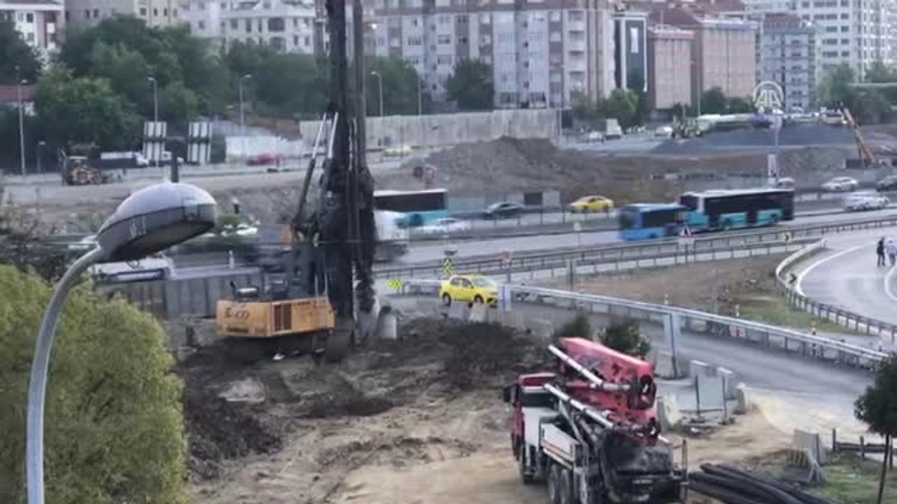 Kadıköy Göztepe'de, Doğalgaz Borusu Delindi