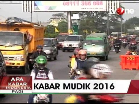 Antrean Kendaraan Masih Terjadi di Gerbang Tol Cileunyi