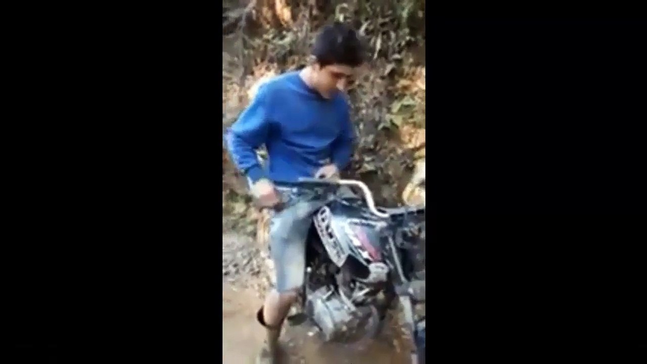 Insane way to lit Cigrate from bike 2018 must watch