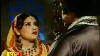 VERY POPULAR NOOR JAHAN OLD PUNJABI SONG - BINDI CHAMKE PASENE NAAL