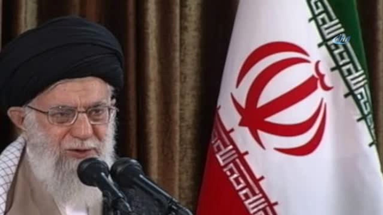 İran Dini Lideri Ayetullah Hamaney: "Ülkemizde Dini Bir Hükümet Hakim Olduğu Sürece ABD ile...