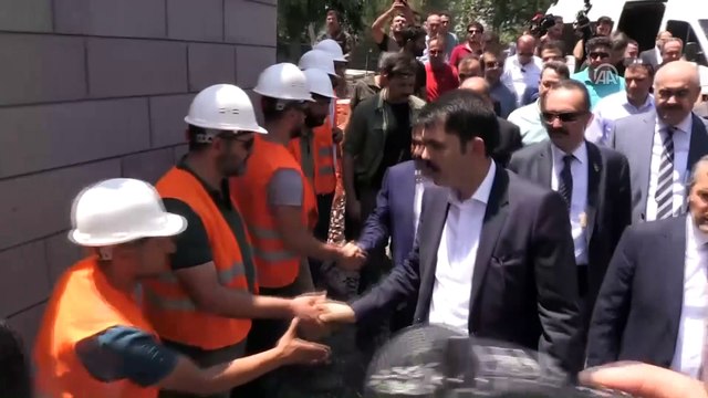 Çevre ve Şehircilik Bakanı Kurum, ziyaretlerde bulundu - DİYARBAKIR