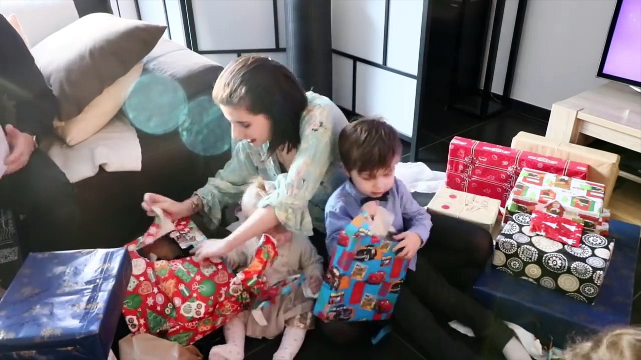 MERCI PAPA NOEL ! - VLOG FAMILLE ALLO MAMAN