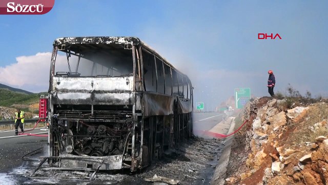 Otoyolda otobüs alev alev yandı