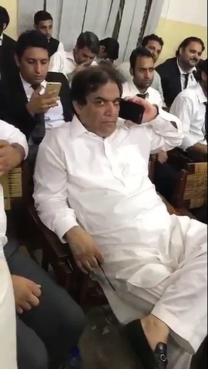 ایفیڈرین کیس کافیصلہ آنےسےپہلےحنیف عباسی کےمنہ پربارہ بج رہے ہیں. کمرہ عدالت سےویڈیولیک ہوگئی