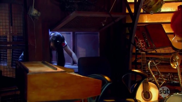 Poliana descobre o esconderijo de João | As Aventuras de Poliana