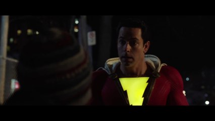 Shazam - Bande-annonce  Comic-Con (VOST) - Zachary Levi