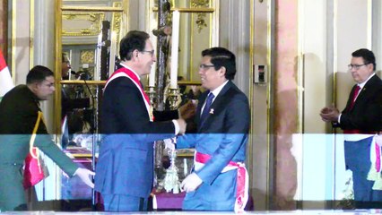 Juramenta nuevo ministro de Justicia peruano