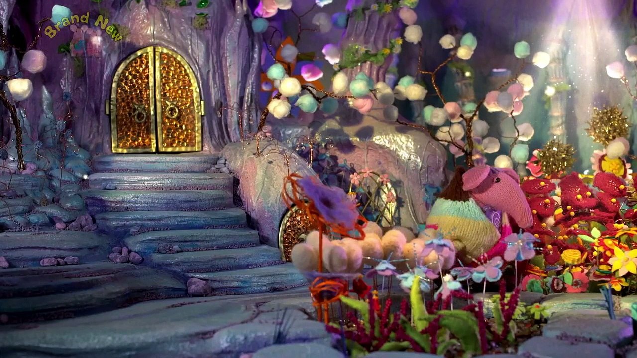 The Clangers 2015 S01E04 The Knitting Machine 720p