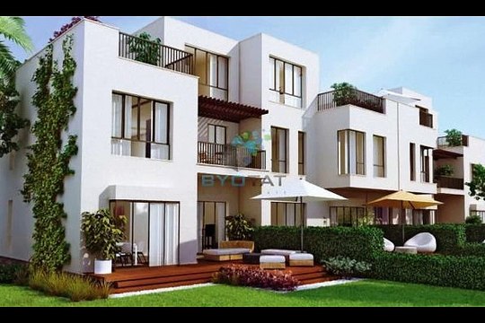 Apartment In Compound Courtyard Overlooks Landscape For Sale