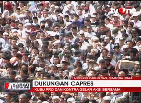 Massa Pro dan Kontra Jokowi Gelar Aksi di Medan