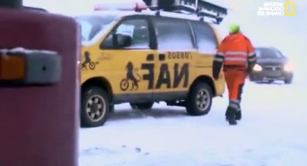 Ice Road Rescue S01xxE08 The Night Shift - Part 03