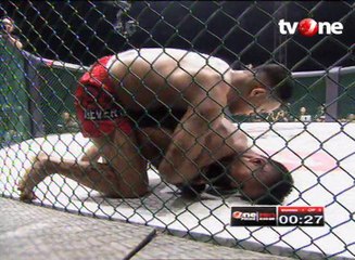 One Pride MMA Welter Weight, Achmadi vs Ana Mulyana