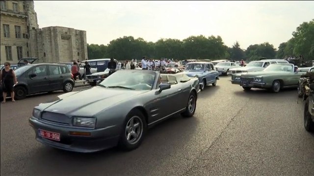 Noticia | Los coches de época toman las calles de París 22/7/2018