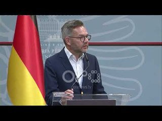 Ora News - Ministri Roth: Kampet nuk kanë lidhje me integrimin e Shqipërisë në BE