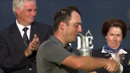 La remise du trophée à Francesco Molinari !!